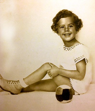 Margit Pauson at the age of 10.